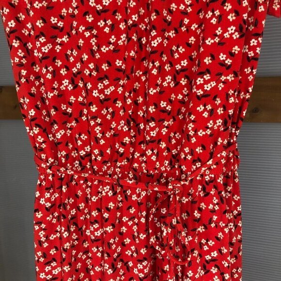BR Fcty Red White Floral Fit & Flare Flounce Hem Short Sleeve Dress Sz M - Picture 5 of 15